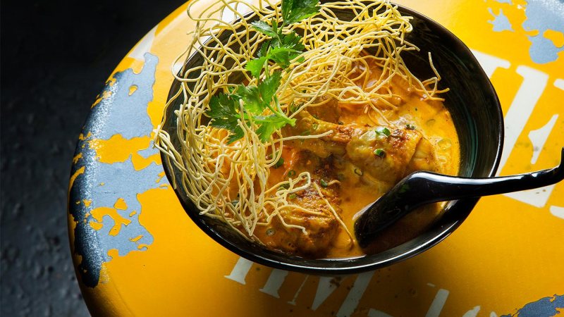rl-hero-homemade-thai-dinner-party-entertaining-recipe-chiang-mai-brooklyn-nyc-nam-prik-ong-chile-pork-dip-khao-soi-coconut-chicken-curry-recipe